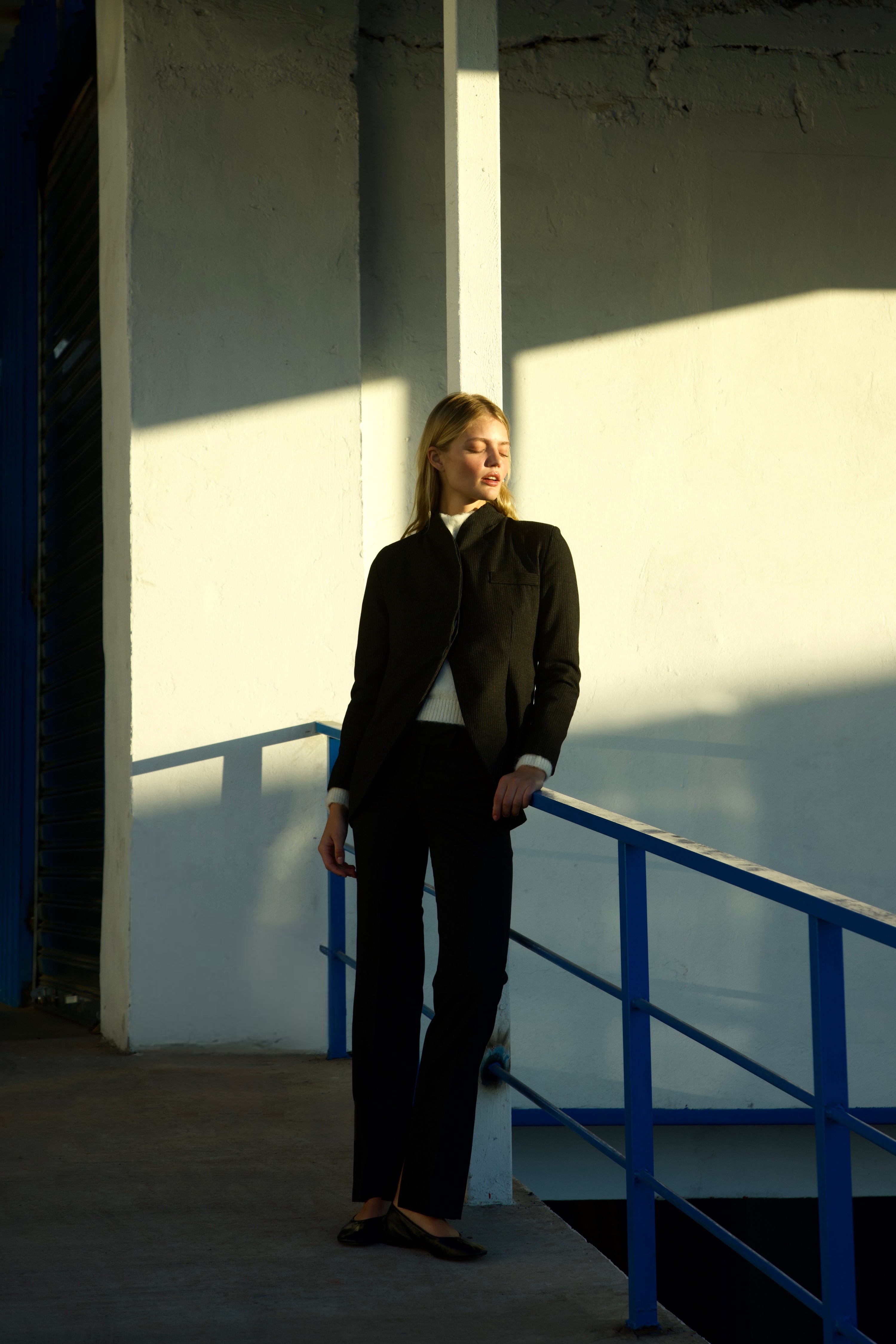 BLAZER 01 NEGRO