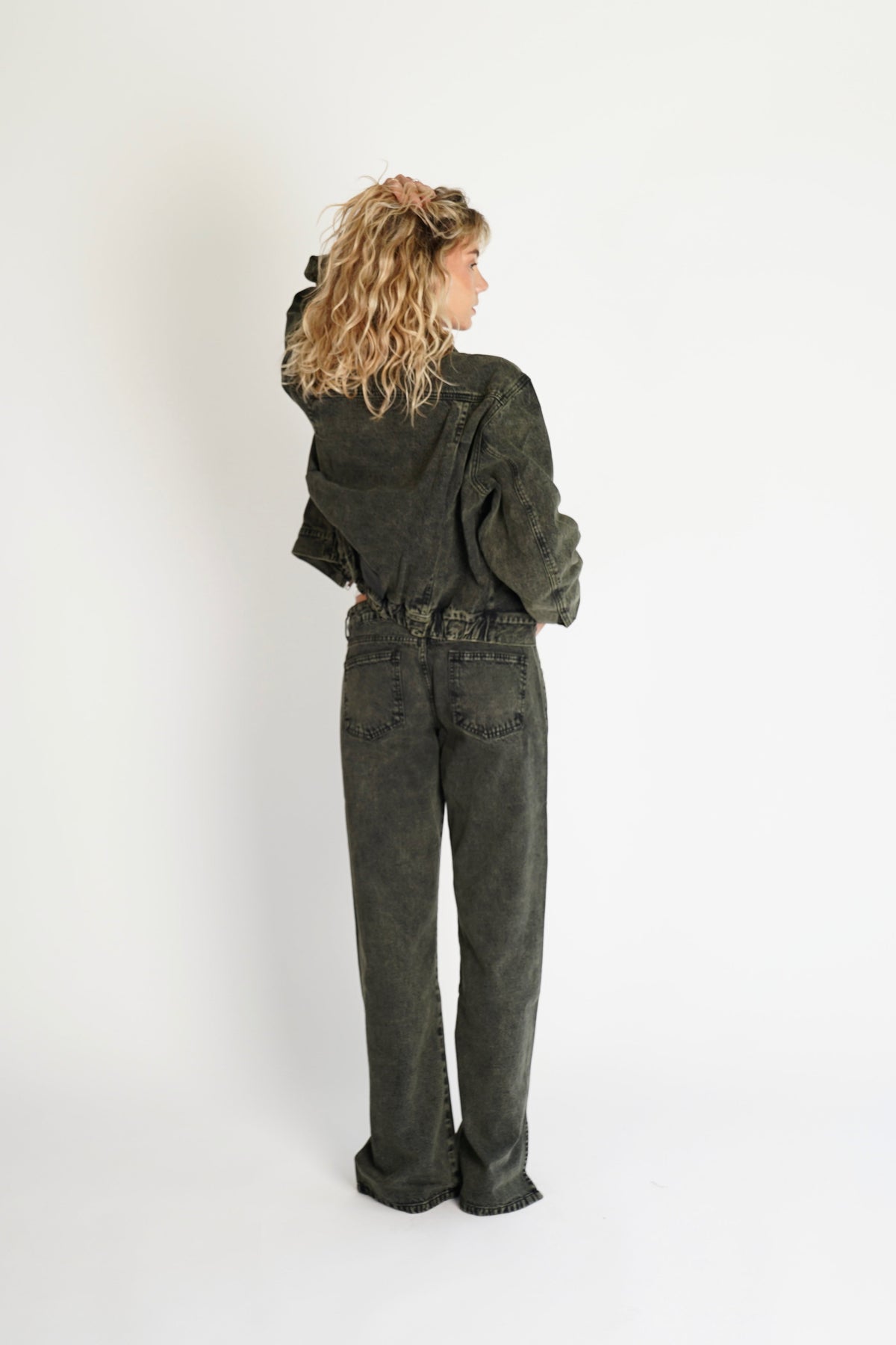 JEANS 02 NEGRO SOBRETEÑIDO