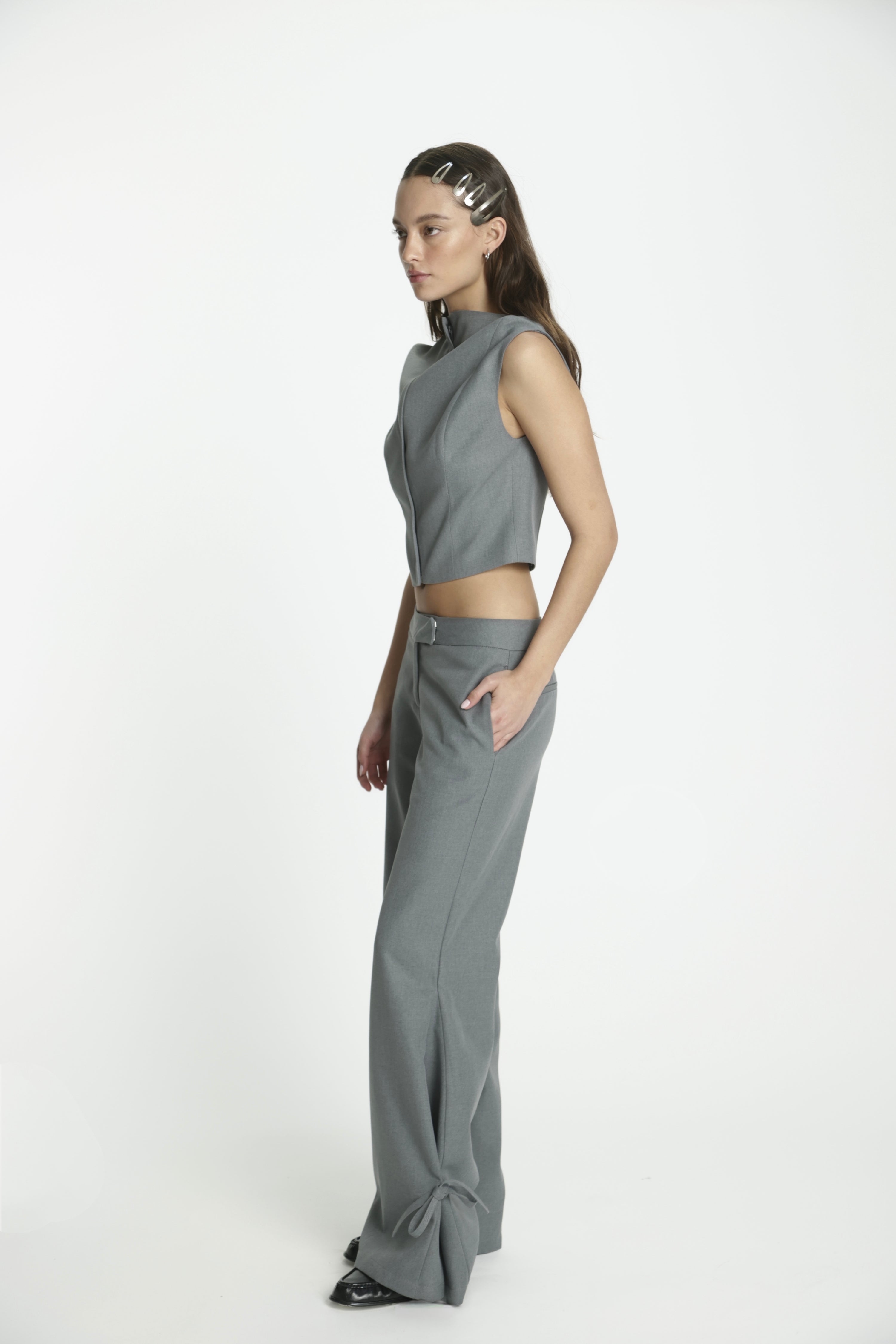 TOP 010 GRIS