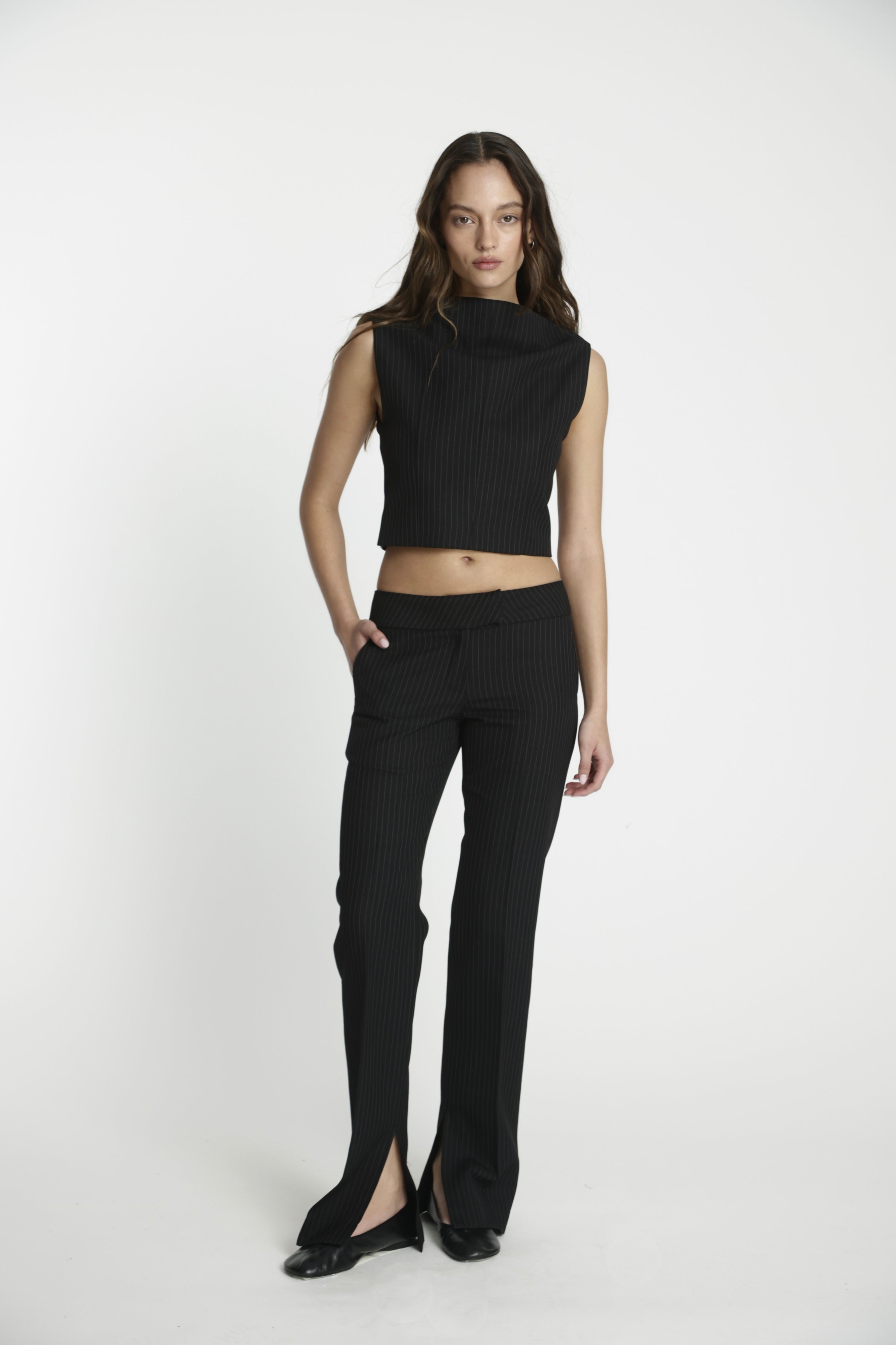 PANT 03 NEGRO RAYAS