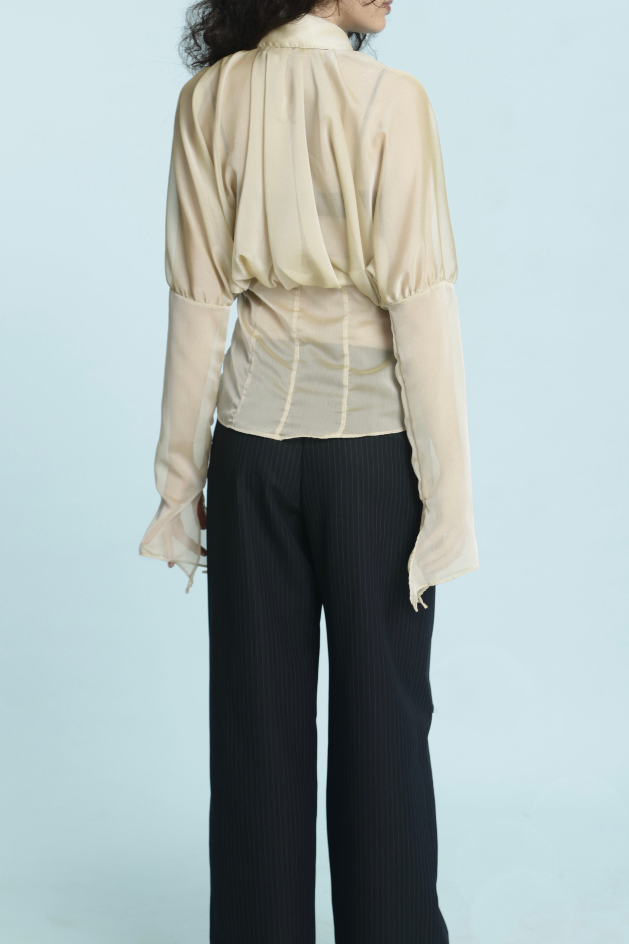 SHIRT 06 CREMA