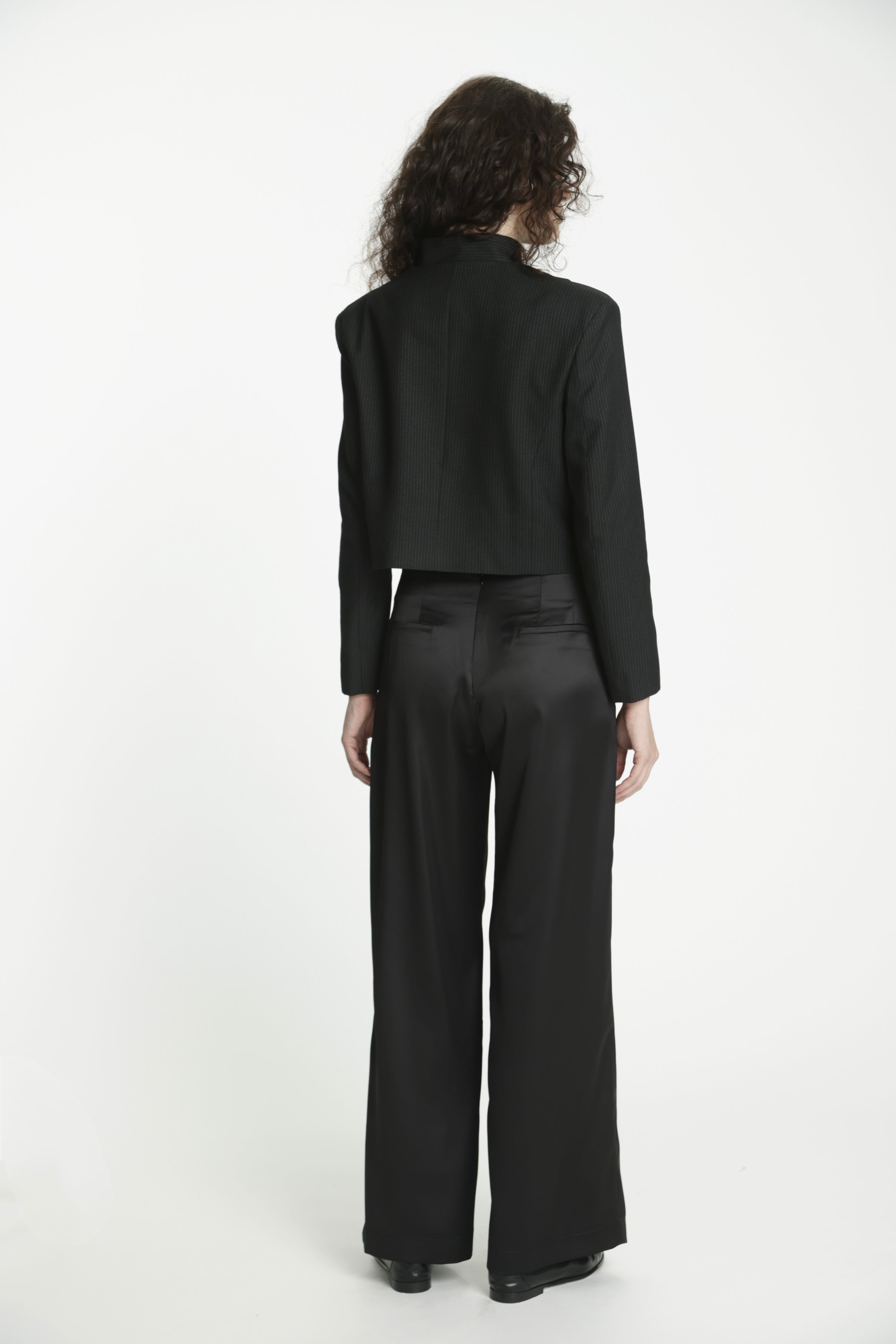 BLAZER 02 NEGRO