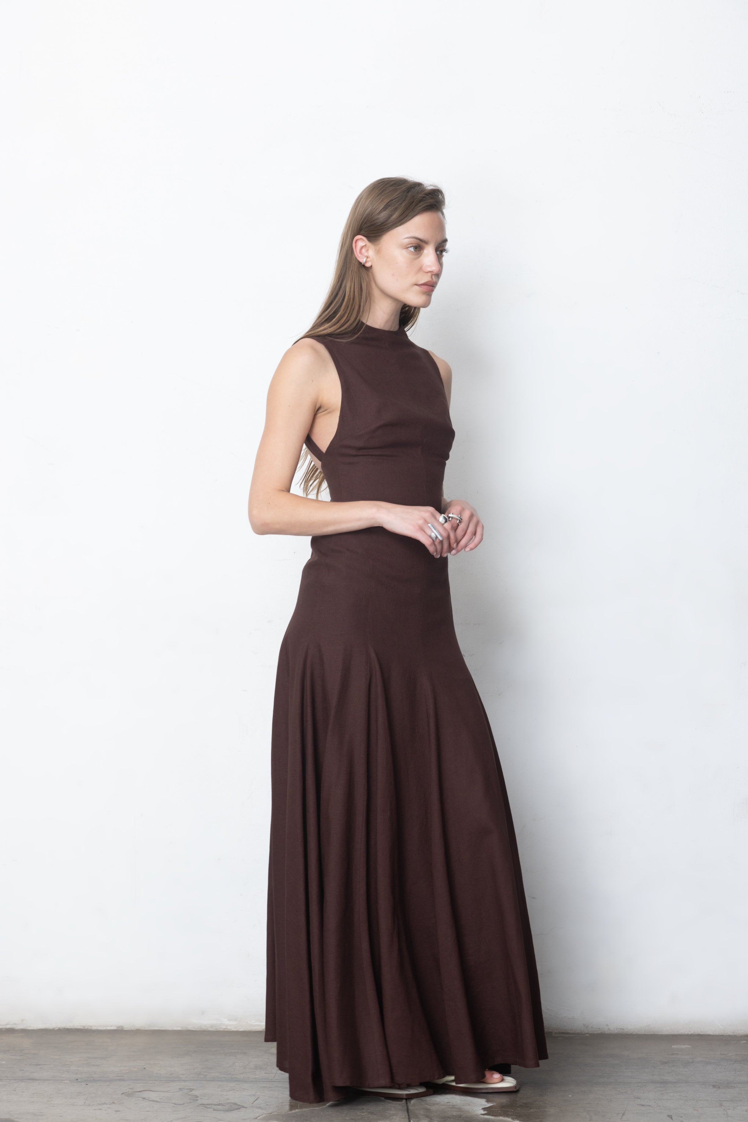 DRESS 03 CAFÉ MORO