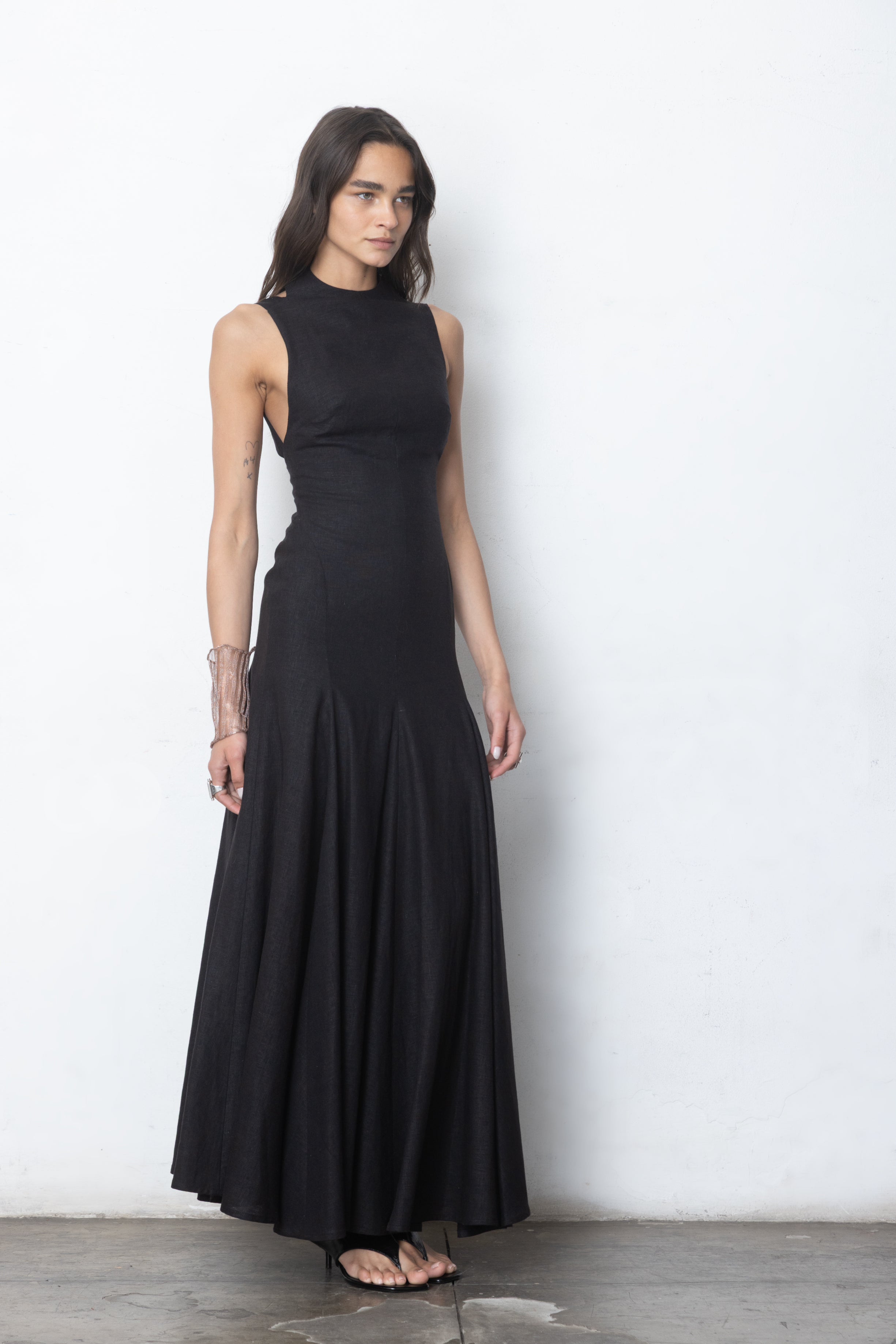 DRESS 03 NEGRO