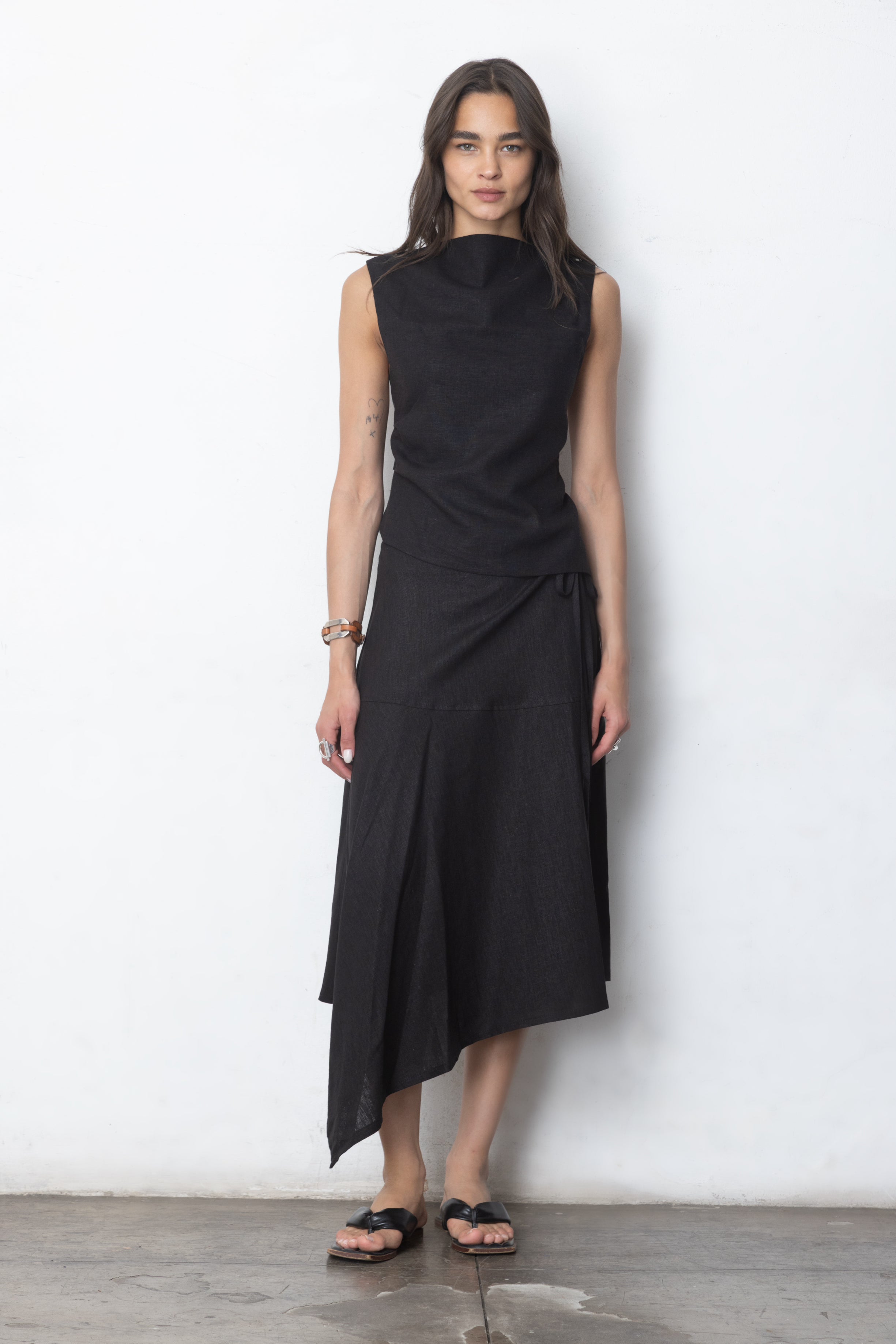 SKIRT 02 NEGRO