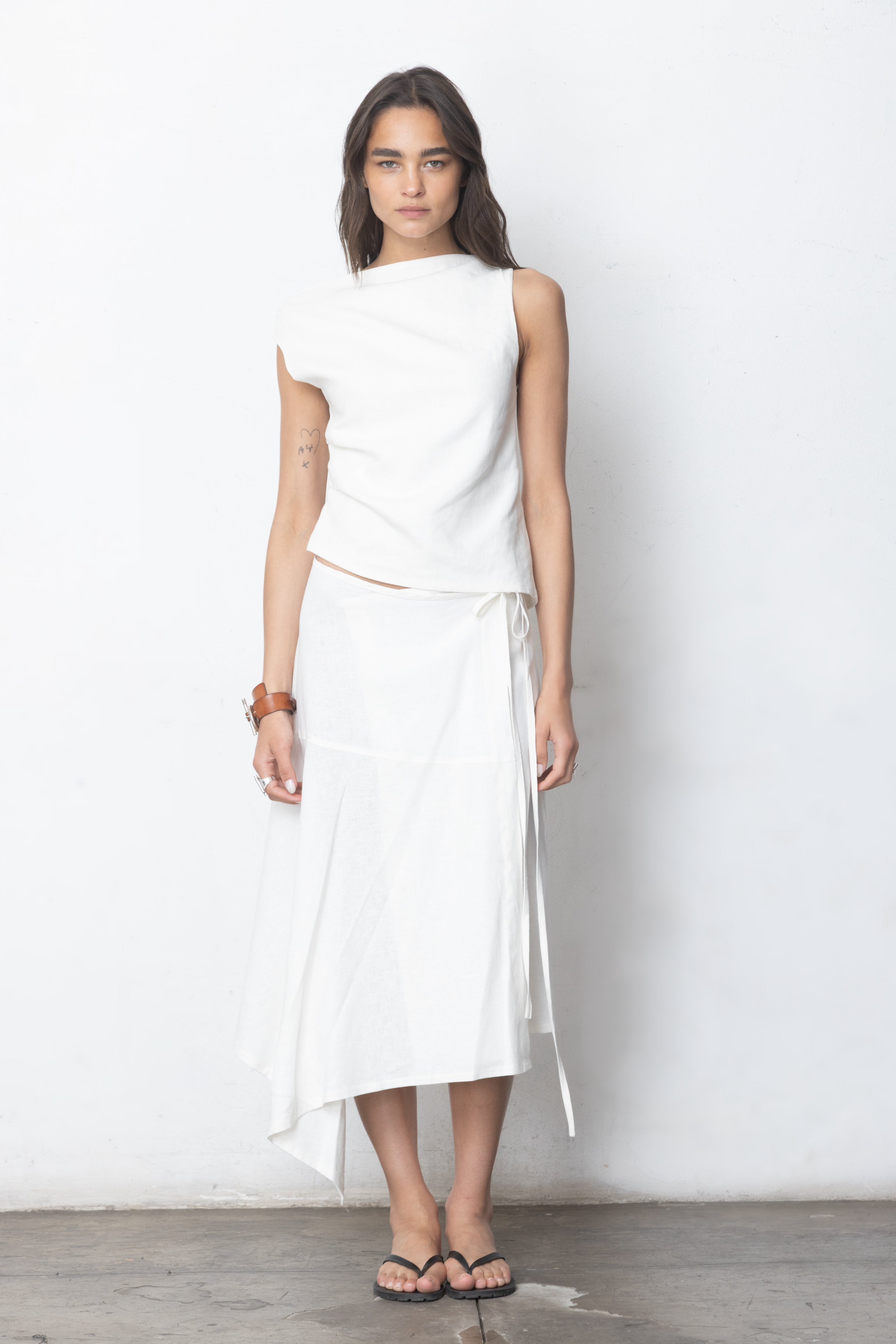 SKIRT 02 CRUDO