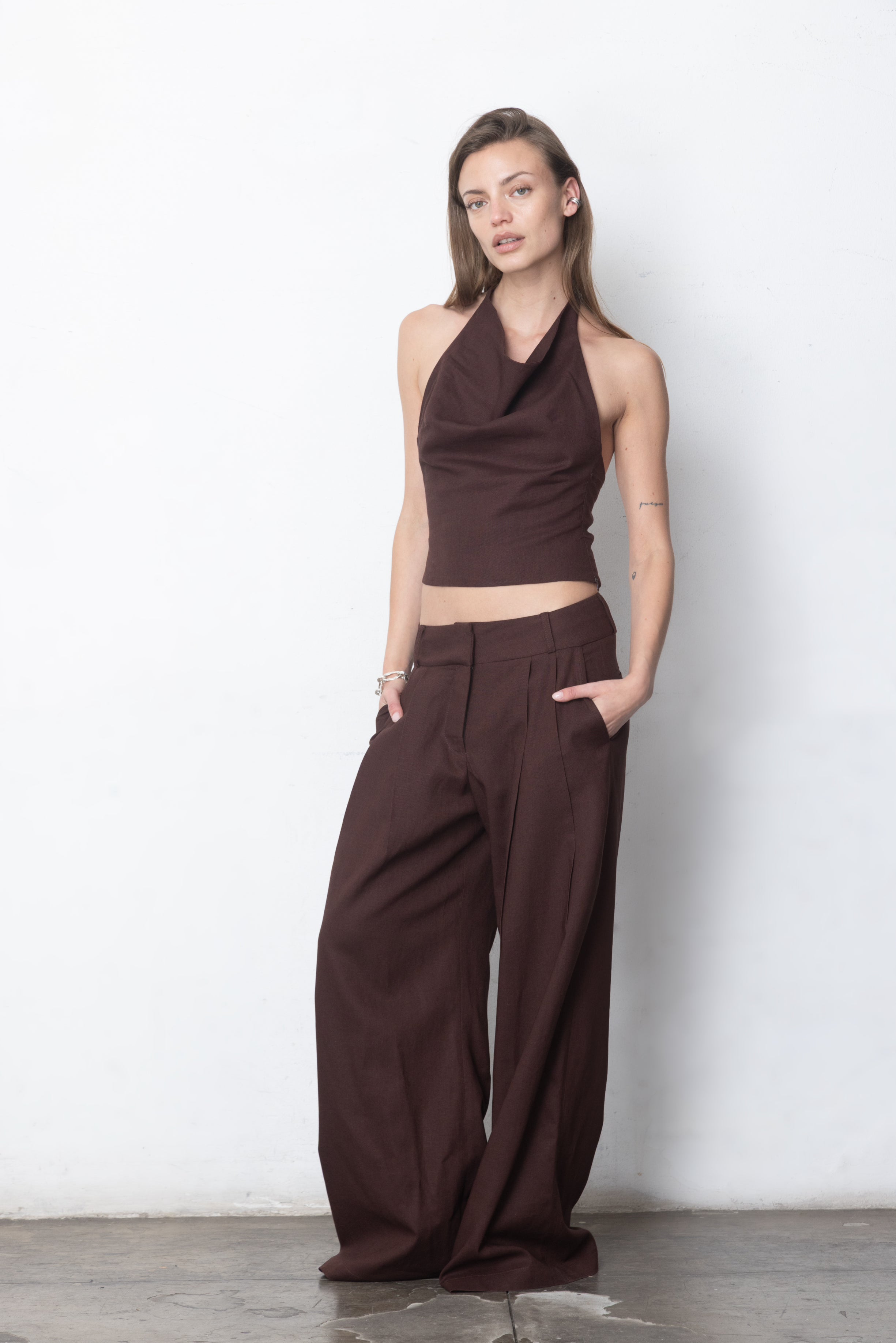 PANT 01 CAFÉ MORO