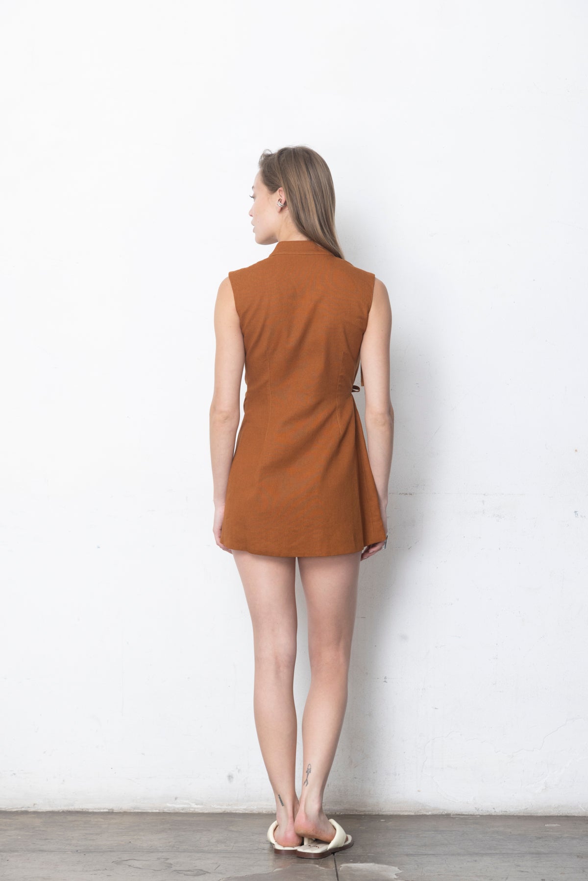 MINI DRESS 08 ARCILLA