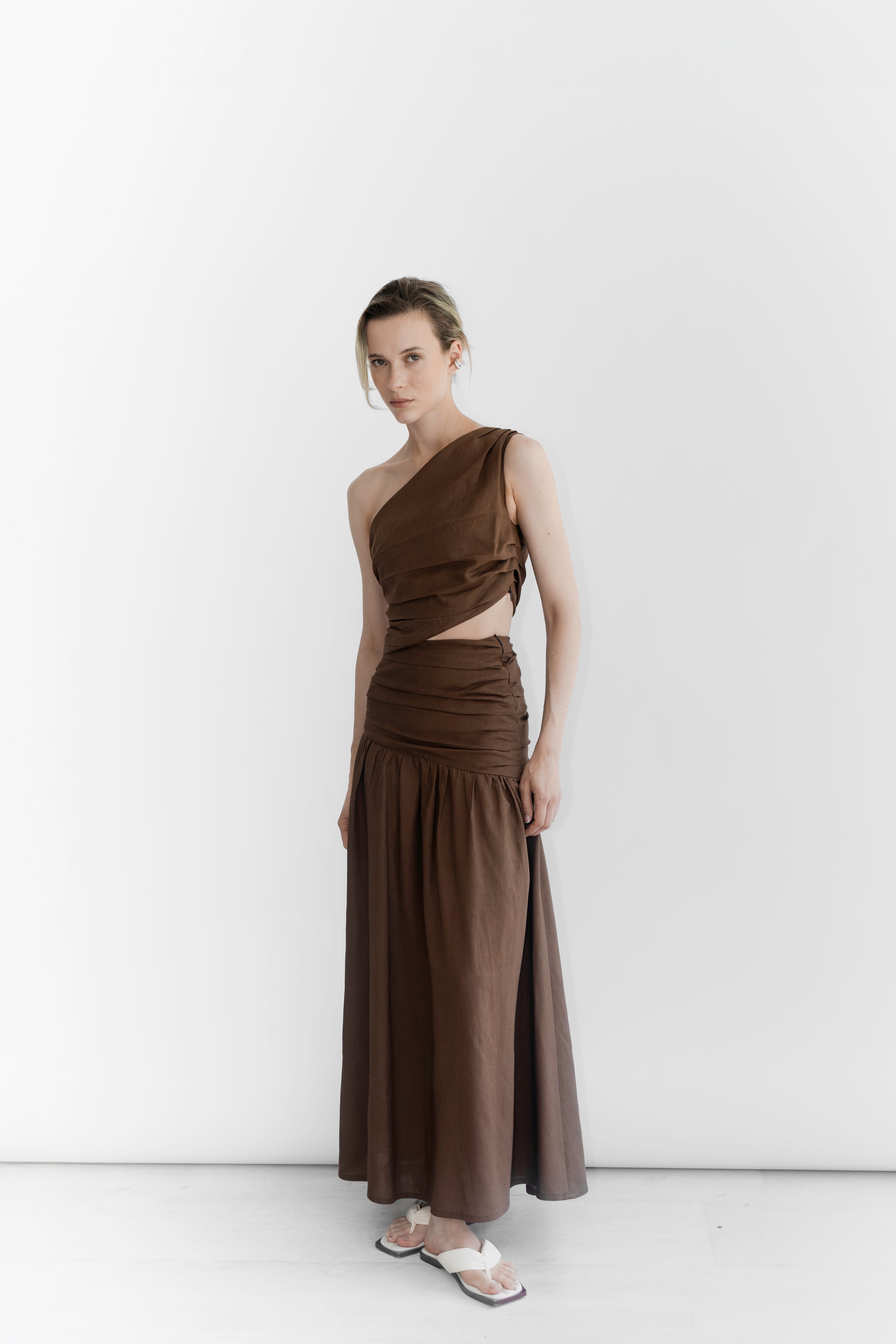 DRESS 09 CAFE